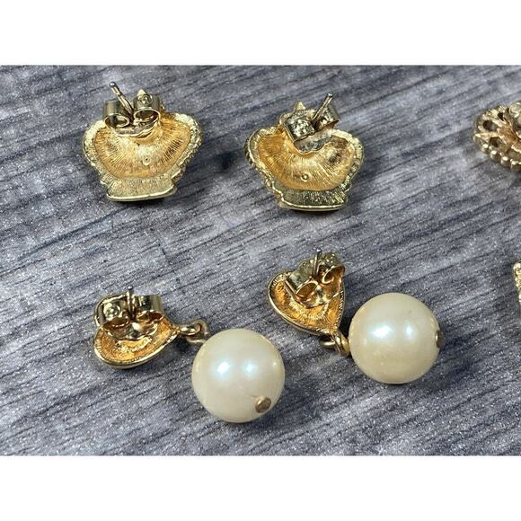 Vintage 1990’s AVON Gold Tone Pierced Earring Bundle Pumpkin Hearts Crown Rose - Picture 5 of 8